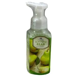 Bath & Body Works Foaming Hand Soap Anjou Pear 8.75 fl oz Bottle New Sealed Rare